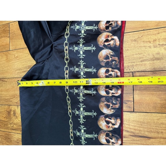 🖤 Heavy Gothic Reversible Hooded Cloak – Skull & Cross Design – Cosplay Vampire - Picture 14 of 16